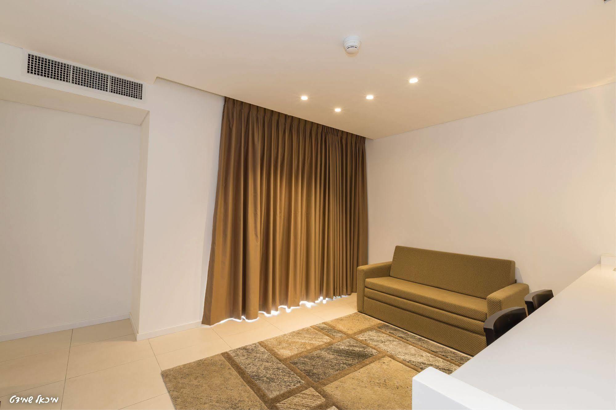 Olive Arena Boutique&Business Hotel-By Ran Hotels Nahariya Exterior foto